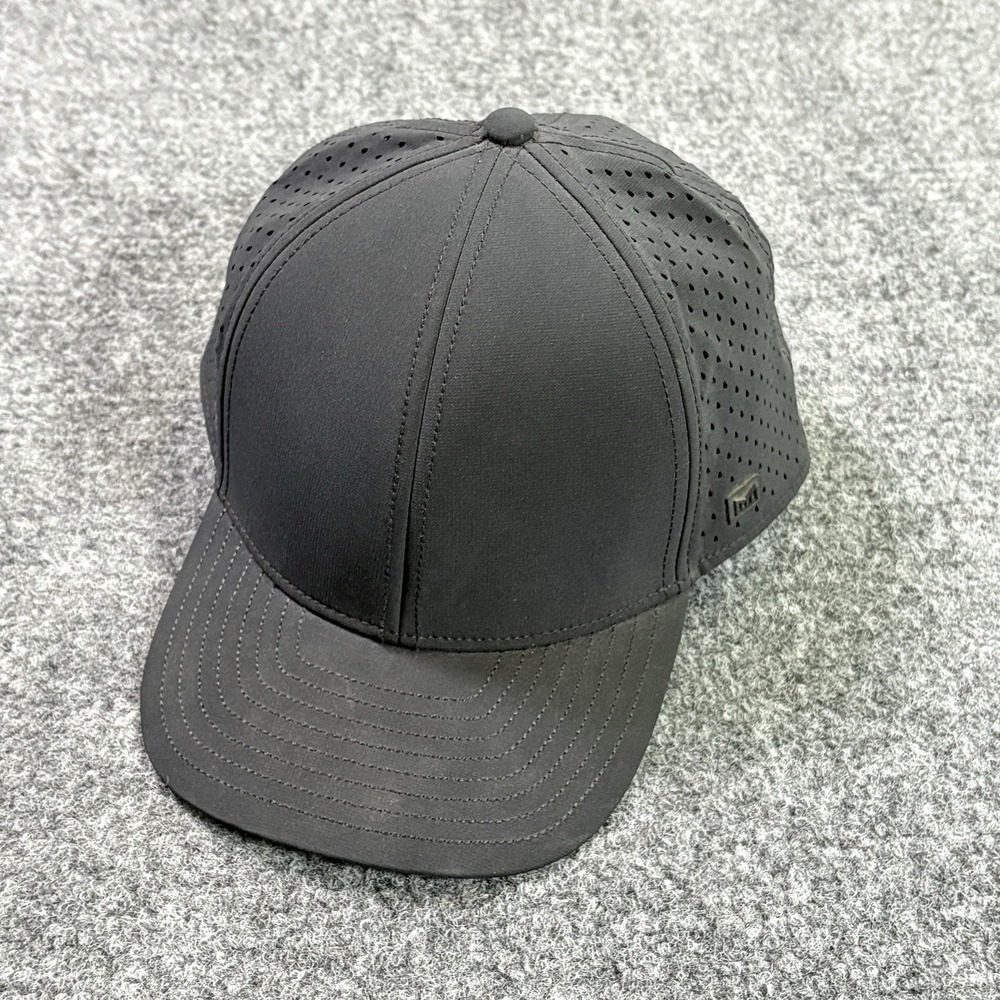 Melin A-Game Hydro Mens Hat Size 58cm Black Perforated Snapback Cap Golf Outdoor